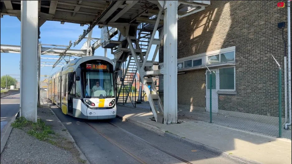 ZEEBRUGGE 🇧🇪 | coastal tram / Tramways Mobile Bridges | Belgium Brittany Tele (2025)